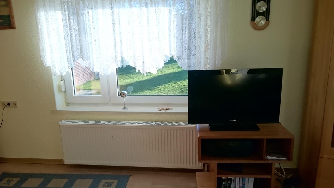 Ferienhaus Klabautermann Hage エクステリア 写真